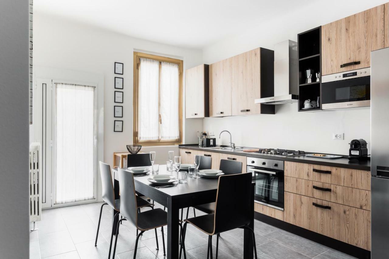Comfortable Family Group Apartment Via Paruta Milão Exterior foto
